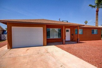 3324 W Mclellan Blvd, Phoenix, AZ 85017