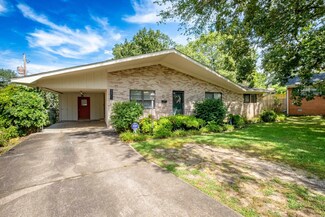9801 Vinson Ct, Little Rock, AR 72205