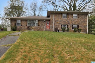 904 21st Ave NW, Center Point, AL 35215