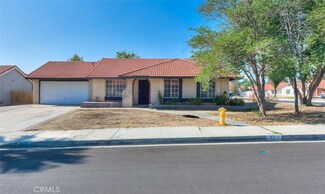 912 S Driftwood Ave, Bloomington, CA 92316