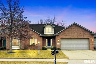 5214 N Weaverridge Blvd, Peoria, IL 61615