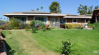 1909 Ridgewood Dr, Bakersfield, CA 93306