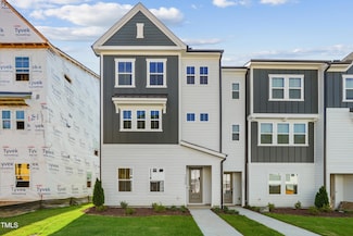 1035 Zelkova Ln, Chapel Hill, NC 27517