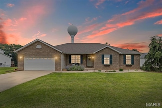 227 W Woodland Ridge, Valmeyer, IL 62295