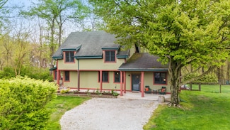 16434 Basswood Rd, Three Oaks, MI 49128