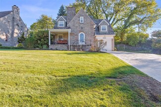 4850 Rolling Hills Rd, Pittsburgh, PA 15236