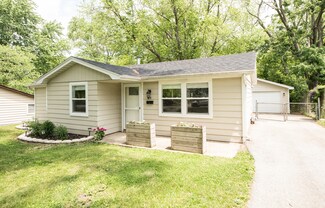 3509 Kings Rd, Steger, IL 60475