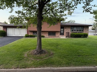 253 W Kimbell Ave, Elmhurst, IL 60126
