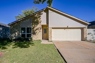 13814 Peach Hollow Ln, Houston, TX 77082