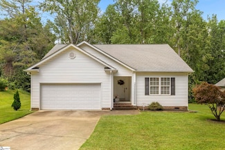 111 Woodvale Ave, Fountain Inn, SC 29644