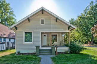 215 N 1st St, Dayton, WA 99328