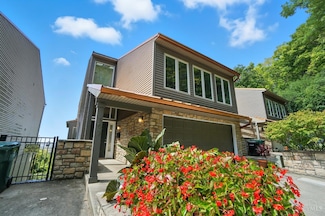 107 Dorsey St, Cincinnati, OH 45202