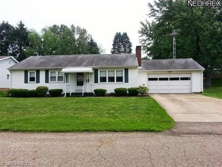 3229 Carson Ave NW, Massillon, OH 44647