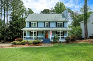 4994 Willow Creek Dr, Woodstock, GA 30188