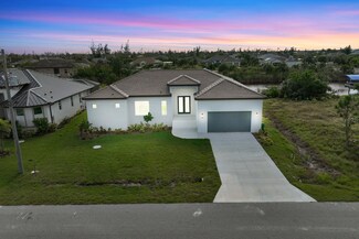 15384 Hennipen Cir, South Gulf Cove, FL 33981