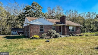 57 Mountain View Rd, Bethel, PA 19507