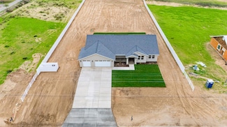 9076 Petaluma St, Delhi, CA 95315