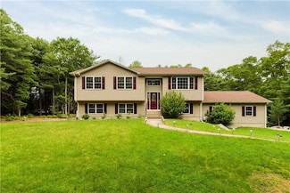 187 Plainfield Pike, North Scituate, RI 02857