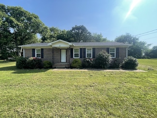 216 Apache Cir, Pulaski, TN 38478