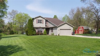 1420 S Crissey Rd, Holland, OH 43528