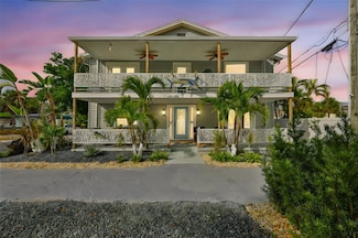 134 86th Terrace, Treasure Island, FL 33706