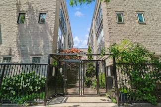530 N Wood St Unit B, Chicago, IL 60622