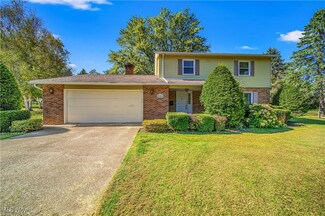 255 Townsend Ave, Conneaut, OH 44030
