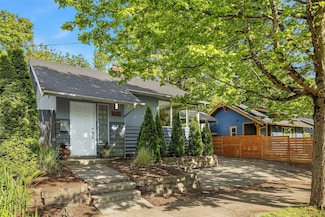 9328 39th Ave S, Seattle, WA 98118