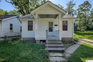 5211 N 38th St, Omaha, NE 68111
