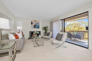 3336 La Mesa Dr Unit 8, San Carlos, CA 94070