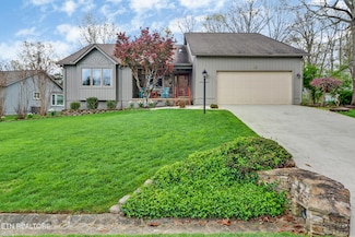 15 Kingsboro Ln, Crossville, TN 38558