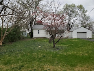 1001 Ernest St, East Saint Louis, IL 62206