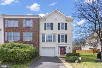 9068 Two Bays Rd, Lorton, VA 22079