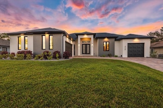 3729 Peace River Dr, Punta Gorda, FL 33983