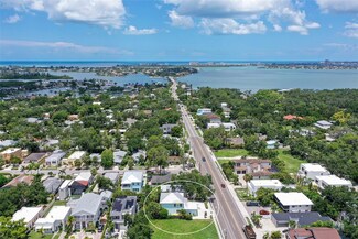 1738 Siesta Dr, Sarasota, FL 34239