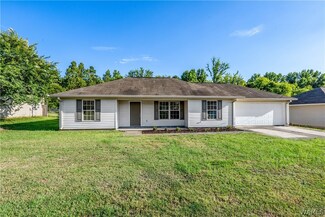 33 Sunset Gardens Dr, Moundville, AL 35474