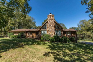 205 Haslip St, Saltillo, TN 38370
