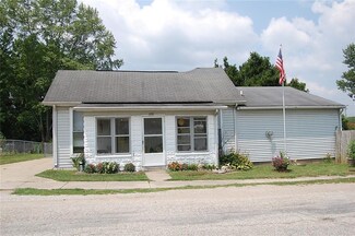 359 N 7th St, Gosport, IN 47433
