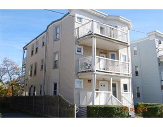 20 Melbourne St, Dorchester Center, MA 02124