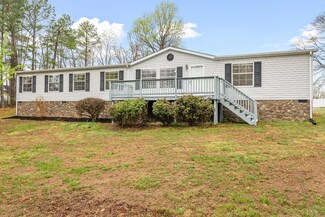 145 Mulberry Ln, Monroe, VA 24574