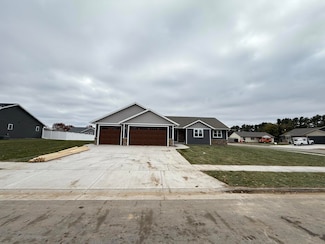 1938 Arches Dr, Holmen, WI 54636
