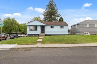 1528 E Sanson Ave, Spokane, WA 99207