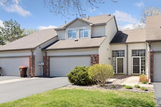 2499 Lockwood Dr, Saint Paul, MN 55120