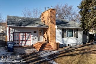 55 B Ave E, Dickinson, ND 58601
