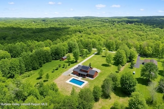 1248 Albany Post Rd, Gardiner, NY 12525