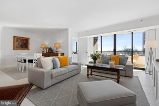 1300 Crystal Dr Unit 604S, Arlington, VA 22202