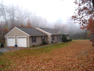 91 Meadow Rd, Townsend, MA 01469