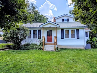 524 Highway 48 S, Centerville, TN 37033