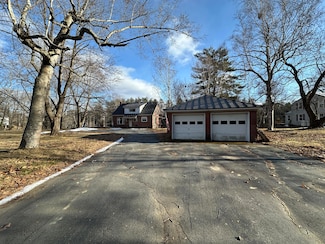 24 Collette St, Waterville, ME 04901