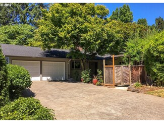 3921 SW Vermont St, Portland, OR 97219